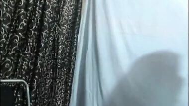 Indian Bhabhi boobs show