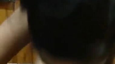 Desi Babe Giving Bj to Boyfriend