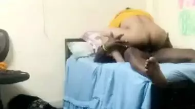 Indian aunty got shocking fuck from bbc (Mail Up for full videos)(portablehardcore91@gmail.com)