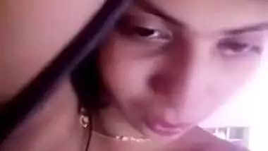 Sexy Mallu Girl Shows Her Boobs And Pussy On Vc