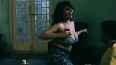 Indian big boobs songs 