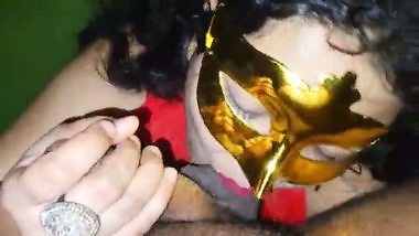 Indian babe suck desi cock