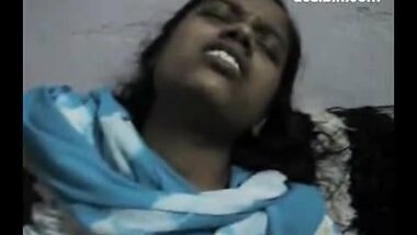Fingering Pussy Of House Maid