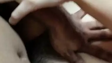 Shy village wife hairy pussy fucking viral homemade