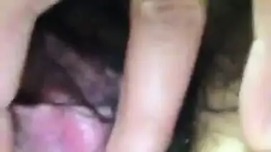 Beautiful Punjabi Girl Showing her Pink Hairy Pussy