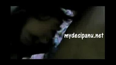 Delhi teen punam hard fucked by her cousin MMS