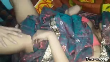 young my friend mom priya asking for sex