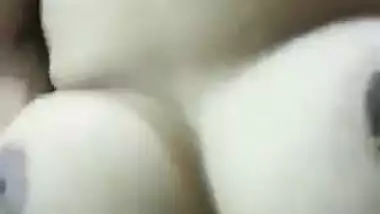 hot desi girl recording her sexy body for bf