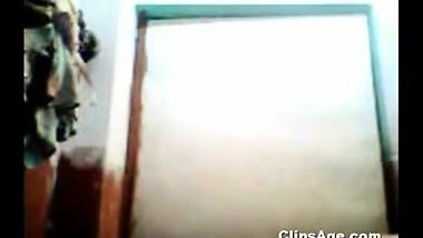 Self made nude bath video of Indian desi girl Gayathri from Karnataka