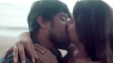 Neha Khan Hot Kissing Scene