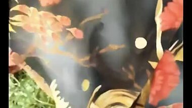 Indian Aunty shows her big boobs and chut on the farm