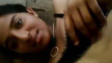 Village Marathi bhabhi having sex with her neighbor