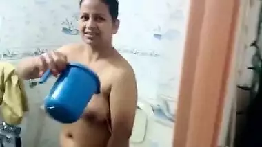 Man doesn't tell Desi wife that he will upload the video to a porn site