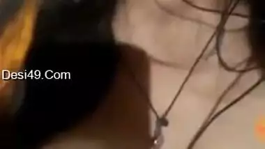 Desi indian gf show boobs