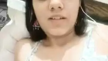 Busty Indian girl showing her big boobs on cam