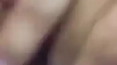 Sexy Girl fingering hard