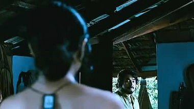 Kamalini Mukerjee nude scene in malayalam movie