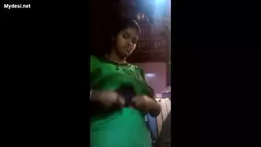cute tamil school girl showing boobs