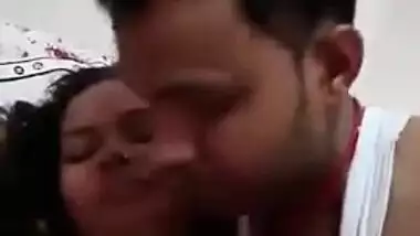 Desi Oriya Bhabhi sex clip with her secret boyfriend