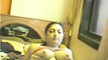 Sonia on Cam