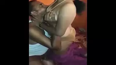 Mature Indian wife extramarital home sex affair on hidden cam