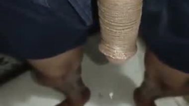 Pissing Nude Indian Boy