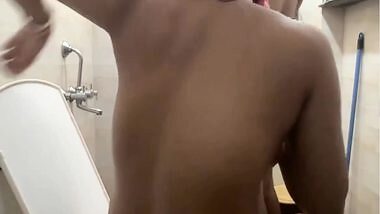 Sweety Heart Couple Shower Show On Live