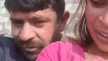 Pakistani bhabhi boob press outdoor by secret lover