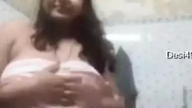 Indian teen is so amazing that guy wants XXX boobies flashing online