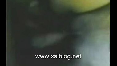 Innocent Delhi Girl Fucked First Time