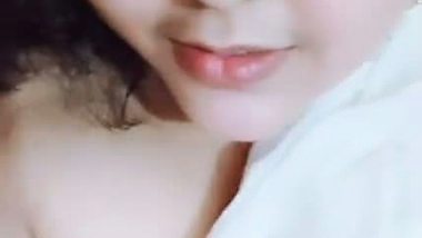 Beautiful Chubby wife Showing and Fucking Updates Part 1