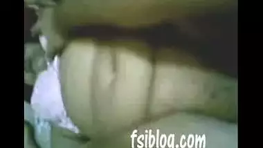 Desi village bhabi first time fucked by young devar