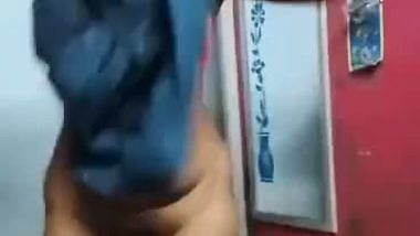 Tamil wife dress change viral South sex video