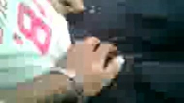 Desi Girl Boobs Sucking MMS Inside Car