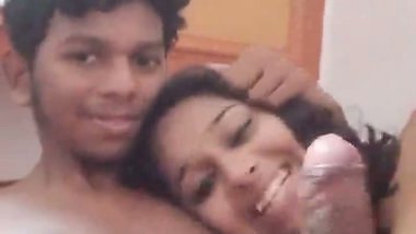 Young desi college lovers sex vdo
