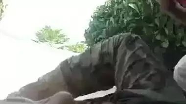Dehati desi couple from Bhopal outdoor sex video