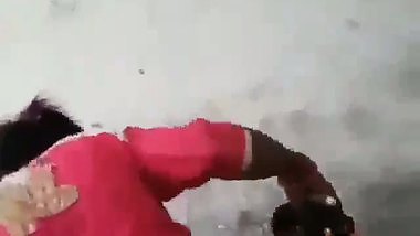 A young guy fucks a transgender’s ass in a dehati sex video