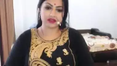 Indian Women Pleasuring herself showing his massive tits