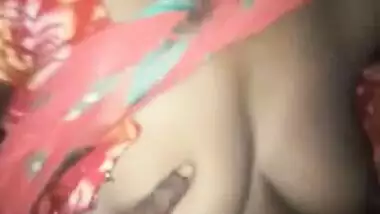 Village Bhabi Shocking Boob press