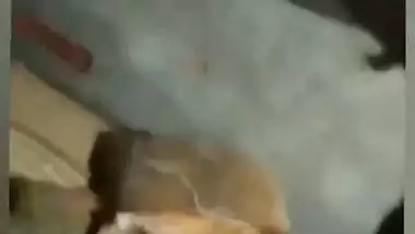 Man presses desi lady’s tight boobs in Bangla sex video