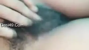 Today Exclusive -desi Girl Shows Her Boobs And Pussy