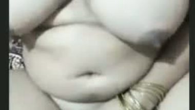 Hot bhabhi Nude Show