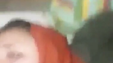 Beautiful chubby Bhabhi pussy fucking