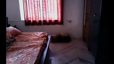 Cheating Punjabi wife caught fucking on