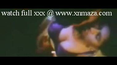 Hot Mallu Bedroom Scene inTuntari Telugu Hot Movie