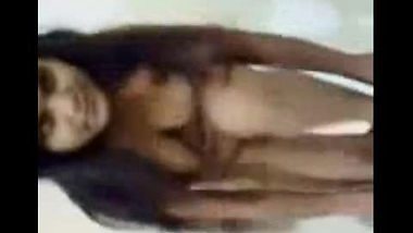 desi teen showing