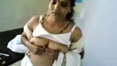 Sex video of bangla boudi stripping saree