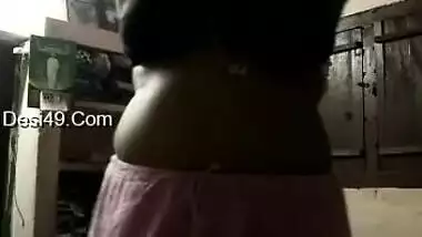 Today Exclusive- Sexy Mallu Bhabhi Showing Her Boobs And Pussy Part 2