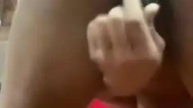 Desi Bhabhi Dildoing Pussy Mms Video