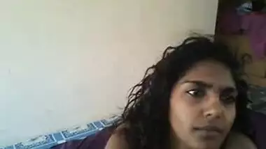 Hot mallu girl showing her assets on the lunch break